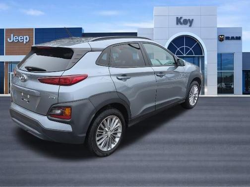 2020 Hyundai KONA SEL