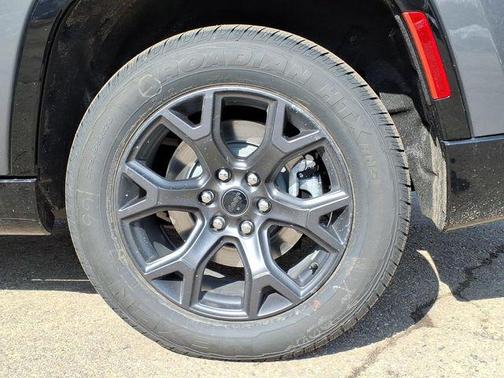 Baltic Gray Metallic Clearcoat 2026 Jeep Grand Wagoneer Limited Altitude 4x4