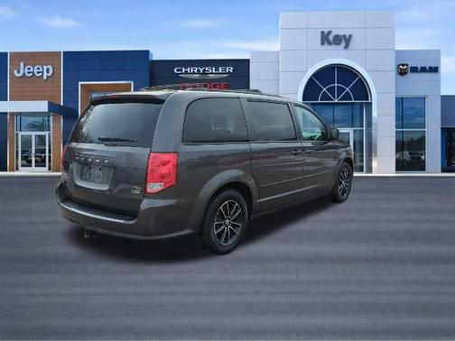 2016 Dodge Grand Caravan R/T