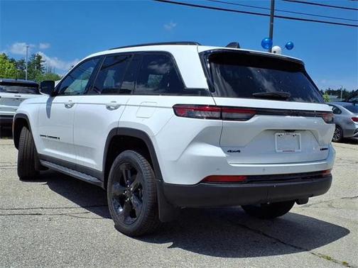 2025 Jeep Grand Cherokee Limited X