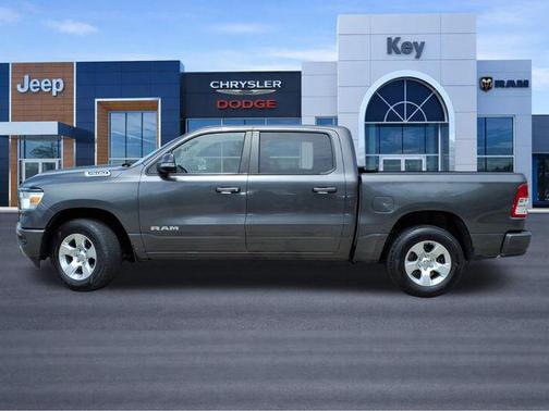 Granite Crystal Metallic Clearcoat 2019 RAM 1500 Big Horn