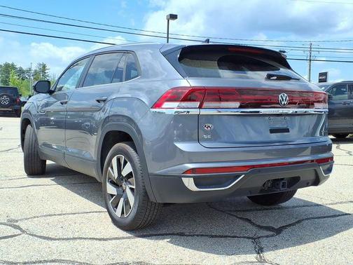 Gray 2024 Volkswagen Atlas Cross Sport 2.0T SE w/Technology 4MOTION