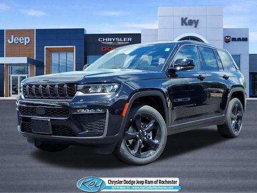 Diamond Black Crystal Pearlcoat 2026 Jeep Grand Cherokee Limited