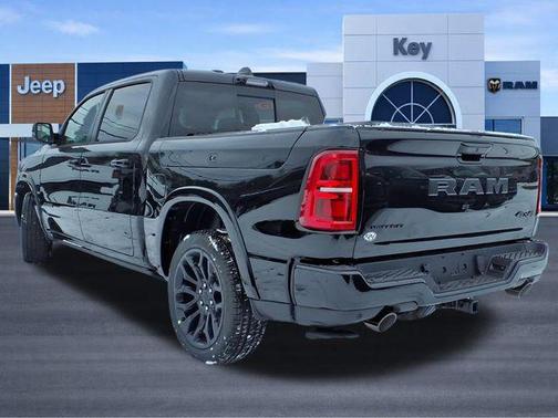 Diamond Black Crystal Pearlcoat 2026 RAM 1500 Limited