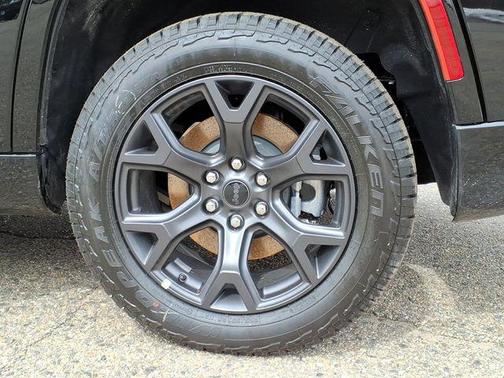 High Gloss Black 2026 Jeep Grand Wagoneer Upland 4x4