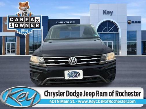 Deep Black 2020 Volkswagen Tiguan 2.0T SE 4MOTION