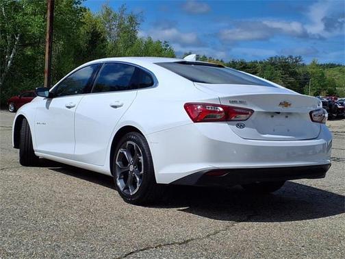 2022 Chevrolet Malibu FWD LT