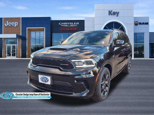 DB Black Crystal Clearcoat 2026 Dodge Durango GT Plus