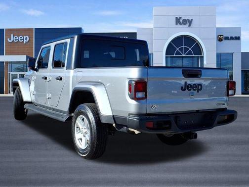 2021 Jeep Gladiator Sport S