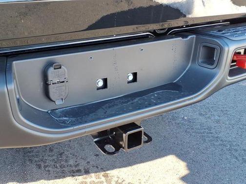 Black Clearcoat 2026 Jeep Gladiator Rubicon