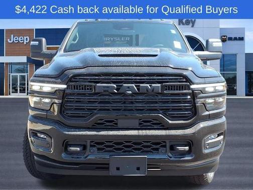 Diamond Black Crystal Pearl-Coat Paint 2026 RAM 2500 Laramie Crew Cab 4x4 6'4' Box