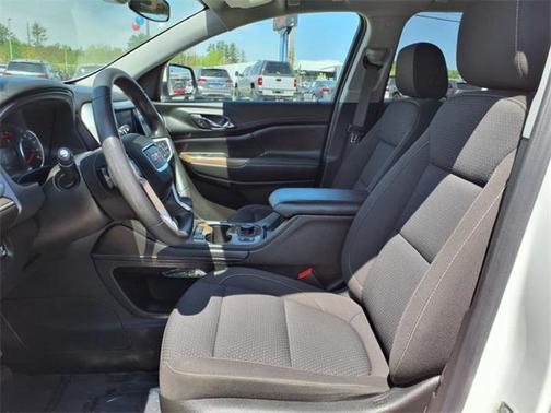 2023 GMC Acadia AWD SLE