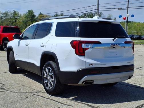 2023 GMC Acadia AWD SLE