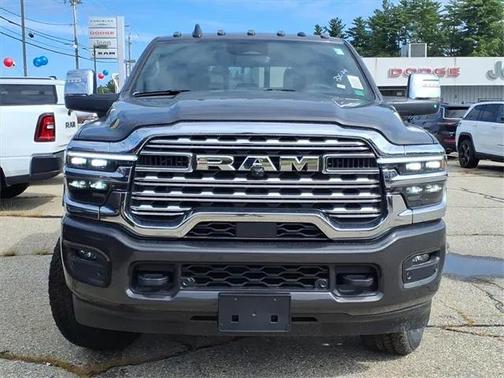 2025 RAM 2500 Limited Crew Cab 4x4 6'4' Box