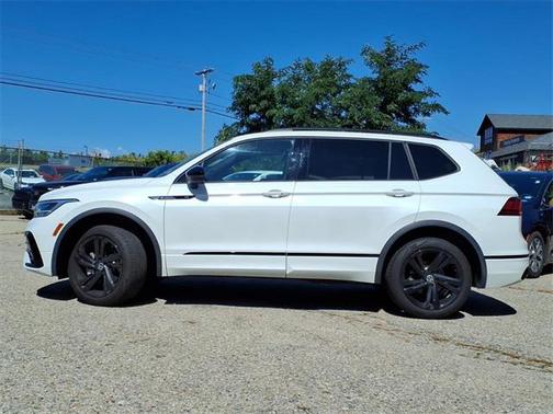 2024 Volkswagen Tiguan 2.0T SE R-Line Black 4MOTION