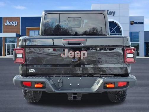 2026 Jeep Gladiator Mojave 4x4