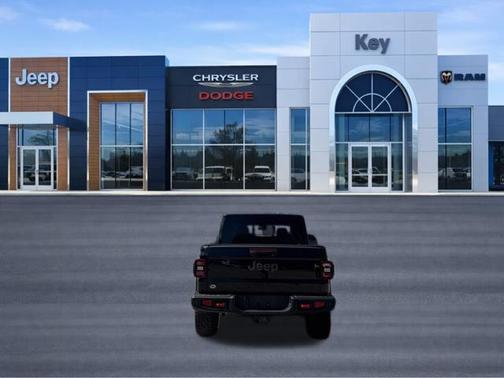 Black Clearcoat 2022 Jeep Gladiator Rubicon