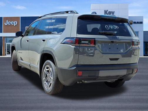 Sting-Gray Clearcoat 2026 Jeep Cherokee Limited