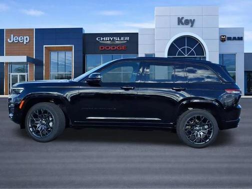 2025 Jeep Grand Cherokee Summit