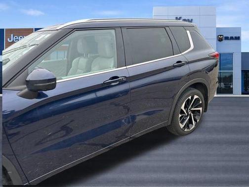 2022 Mitsubishi Outlander SEL