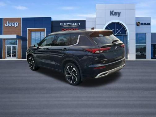 2022 Mitsubishi Outlander SEL