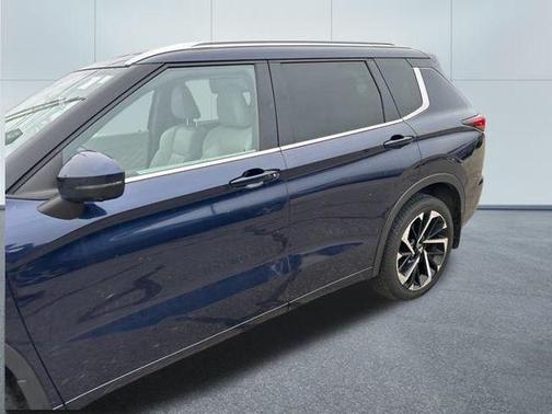 2022 Mitsubishi Outlander SEL