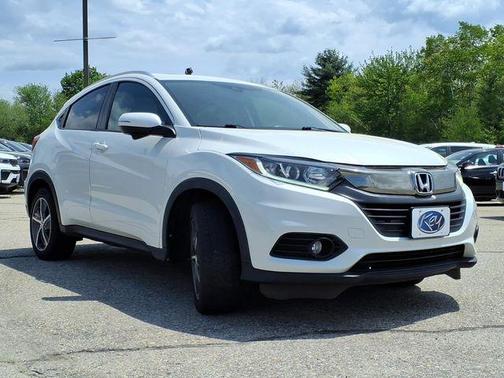 White 2022 Honda HR-V EX-L
