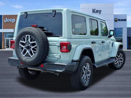 Earl Clearcoat 2024 Jeep Wrangler 4-Door Sahara