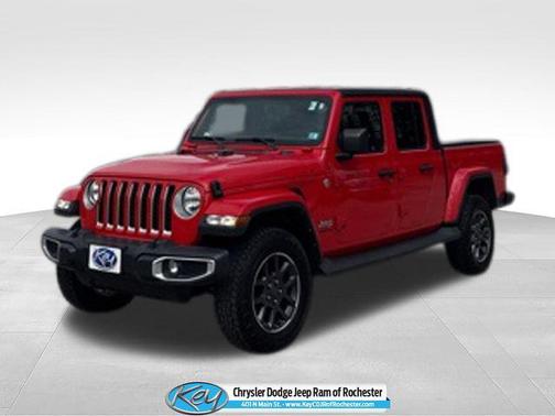 Firecracker Red Clearcoat 2022 Jeep Gladiator Overland