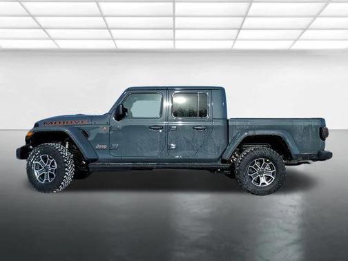 2026 Jeep Gladiator Mojave 4x4