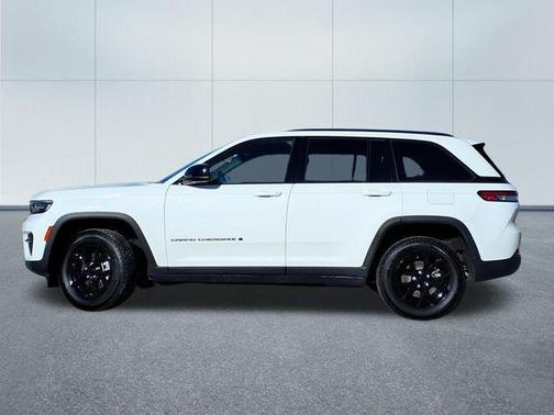 2024 Jeep Grand Cherokee Altitude