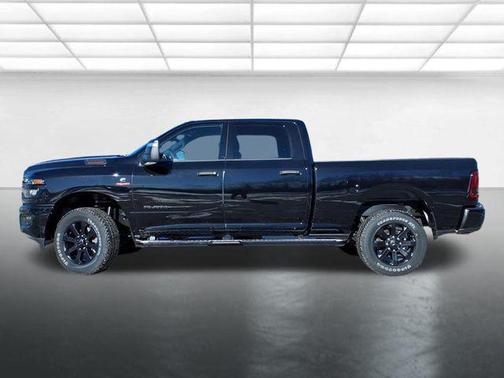 2026 RAM 2500 Big Horn Crew Cab 4x4 6'4' Box