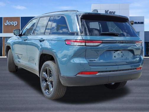 Steel Blue 2026 Jeep Grand Cherokee Limited