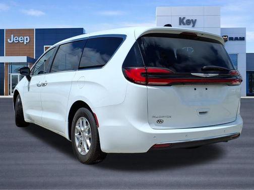 Bright White Clearcoat 2024 Chrysler Pacifica Touring L