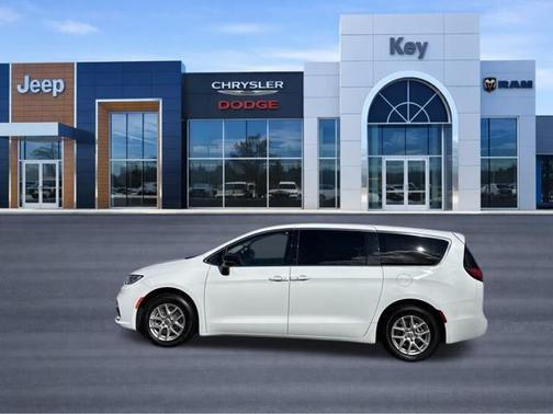 Bright White Clearcoat 2024 Chrysler Pacifica Touring L