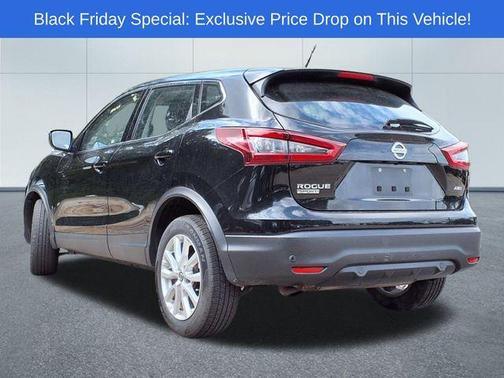 2022 Nissan Rogue Sport S