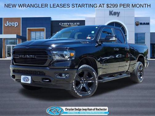 Diamond Black Crystal Pearlcoat 2021 RAM 1500 Big Horn/Lone Star