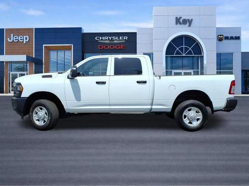 Bright White Clearcoat 2024 RAM 2500 Tradesman Crew Cab 4x4 6'4' Box