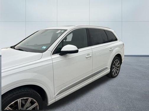 2018 Audi Q7 2.0T Premium Plus