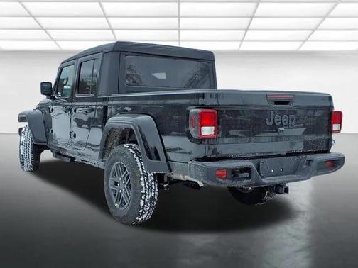2026 Jeep Gladiator Sport S