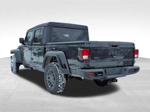 Black Clearcoat 2026 Jeep Gladiator Sport S