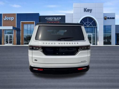 2024 Jeep Grand Wagoneer L Series III 4x4