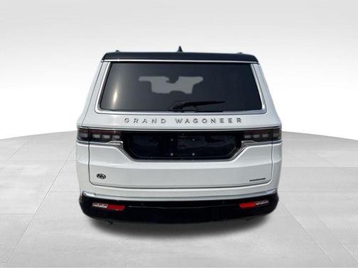 2024 Jeep Grand Wagoneer L Series III 4x4