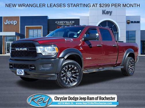 Delmonico Red Pearlcoat 2022 RAM 3500 Tradesman Crew Cab 4x4 6'4' Box