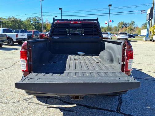 Delmonico Red Pearlcoat 2022 RAM 3500 Tradesman Crew Cab 4x4 6'4' Box