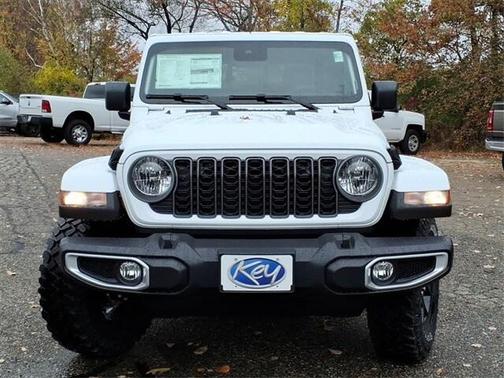 2025 Jeep Gladiator High Tide