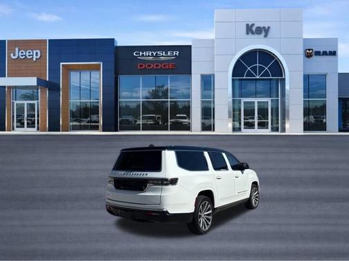 Bright White Clearcoat 2023 Jeep Grand Wagoneer L Series II 4x4