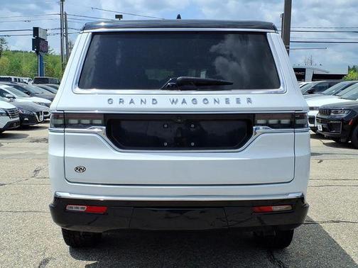 Bright White Clearcoat 2023 Jeep Grand Wagoneer L Series II 4x4