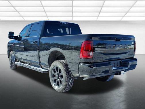 2026 RAM 2500 Laramie Crew Cab 4x4 6'4' Box