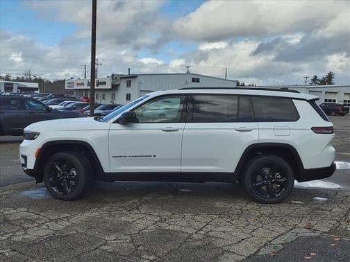 2025 Jeep Grand Cherokee L Altitude